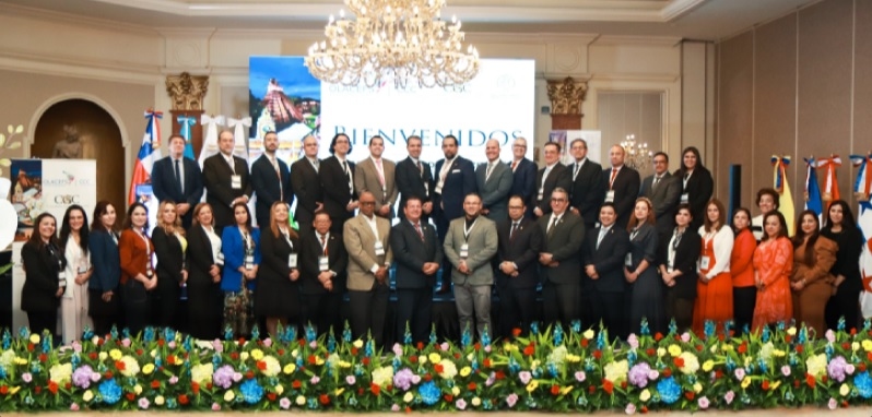 Capa da notícia: "TCU Proposes Task Force on Innovation at OLACEFS Event"