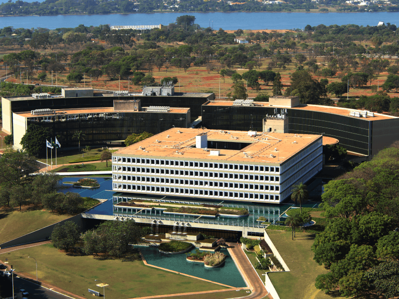 Capa da notícia: "Plano de Acompanhamento das Ações de Combate à COVID-19 estimula o controle preventivo"