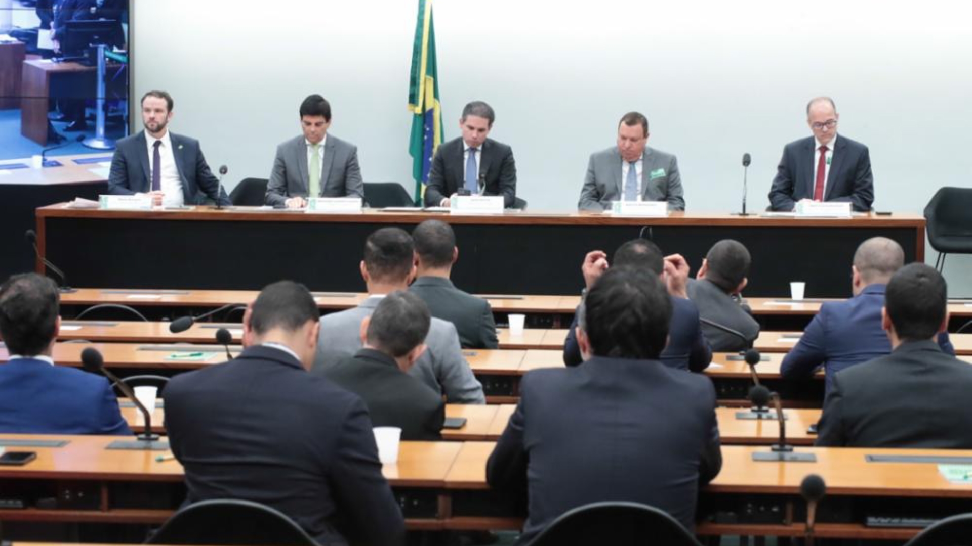 camara - arcabouco fiscal