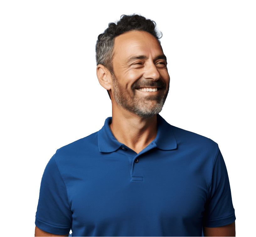Homem branco com cabelo e barba grisalhos, usando blusa azul e sorrindo