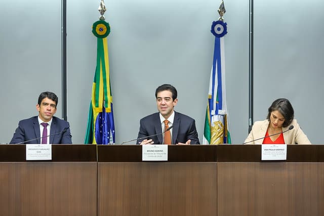 Café com Jornalistas