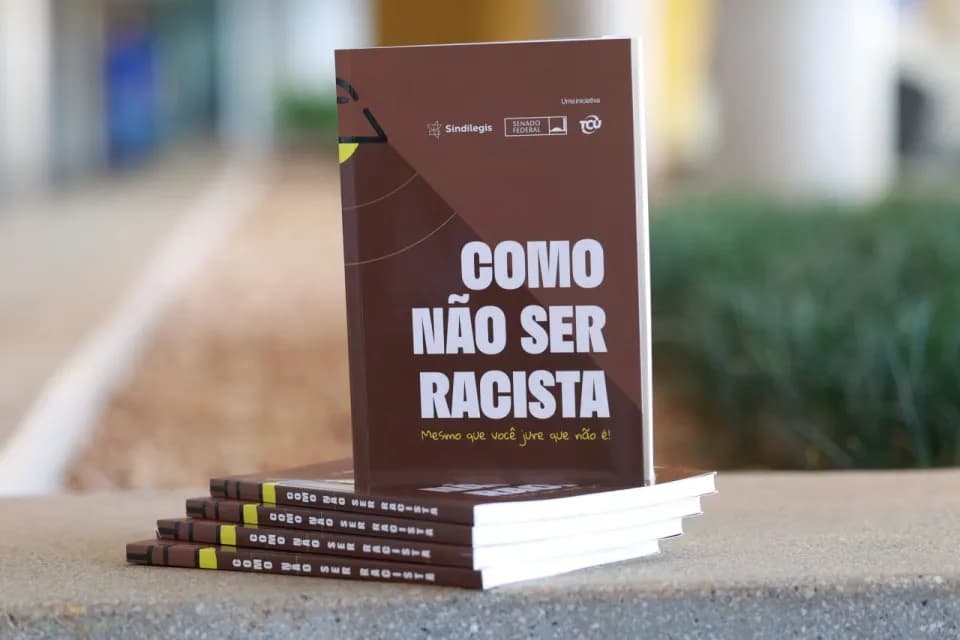 livro_como-nao-ser-racista.webp