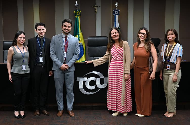 El TCU recibe la visita de la jueza consejera del Supremo Tribunal Administrativo de Portugal