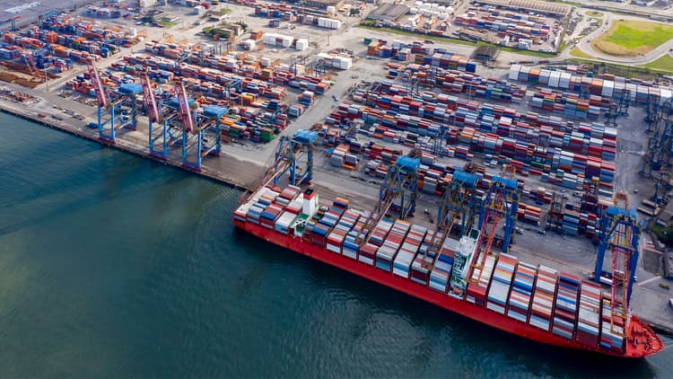 TCU determina revisão contratual em arrendamentos no Porto de Santos