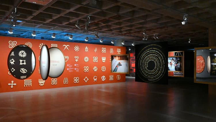 A exposição "Línguas africanas que fazem o Brasil" sob a ótica do curador