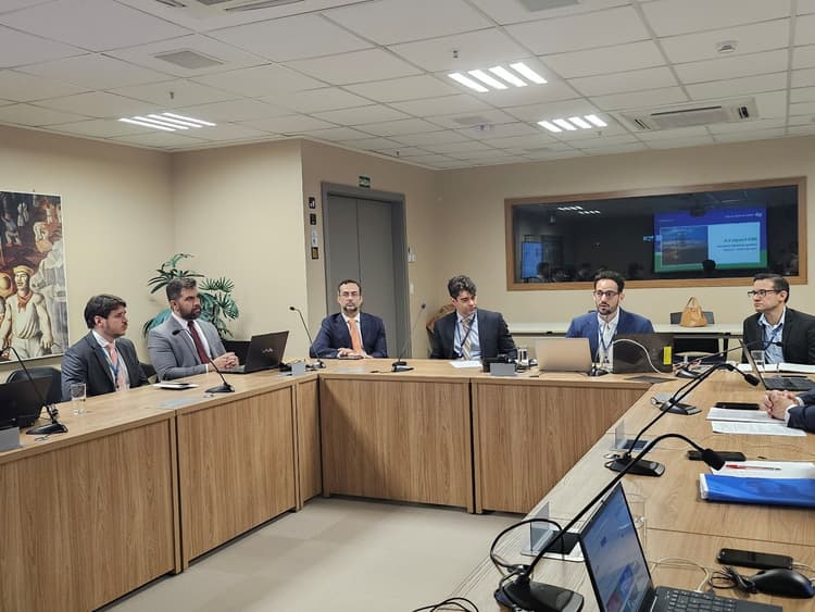 Comissões buscam resolver conflitos sobre energia, transporte e agropecuária