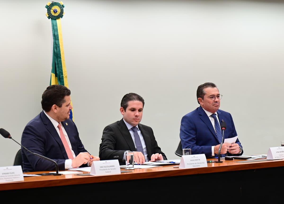 Hugo Motta, Davi Acolumbre e Presidente Vital do Rego