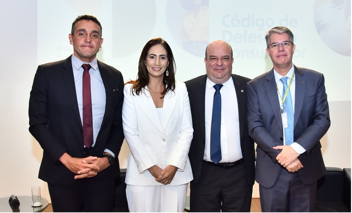 Autoridades TRF-1, ANEEL, ANAC e CEDC/OAB