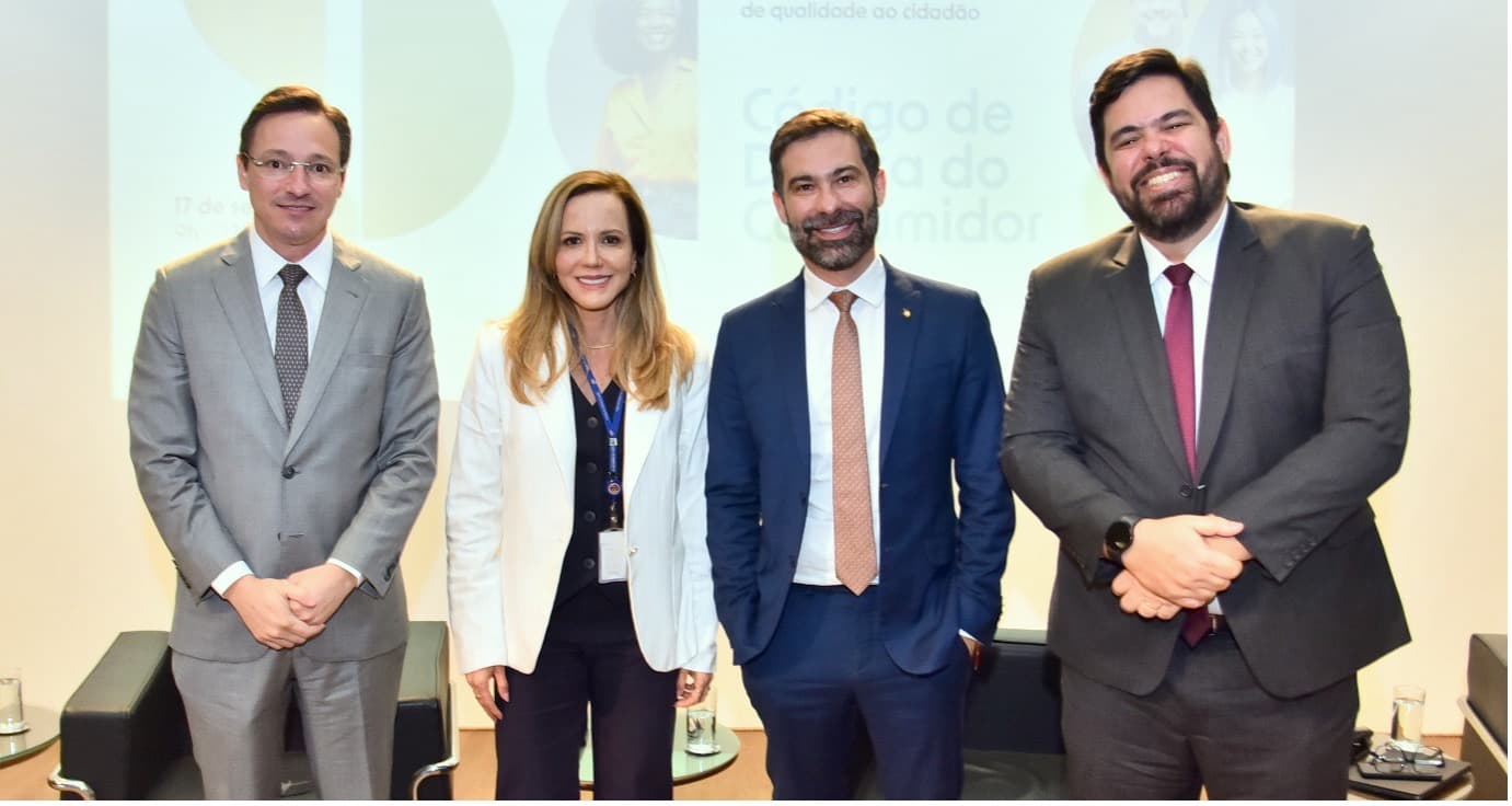 Autoridades TCU, Anatel, DPDC/Senacon e CNJ