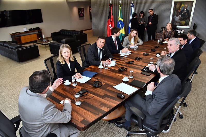 Embaixadores reunião
