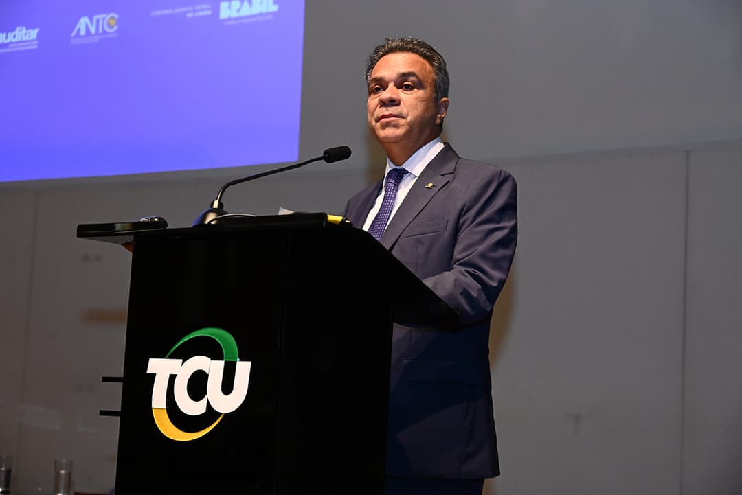 Edilson de Sousa Silva 