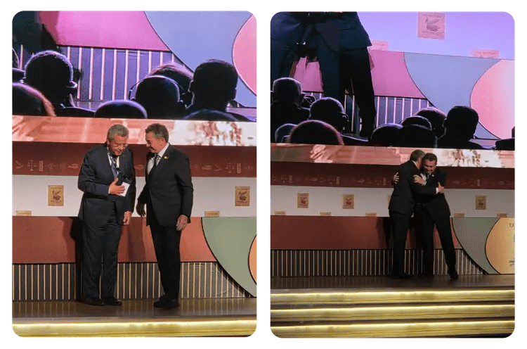 symbolic act of transferring the INTOSAI leader badge