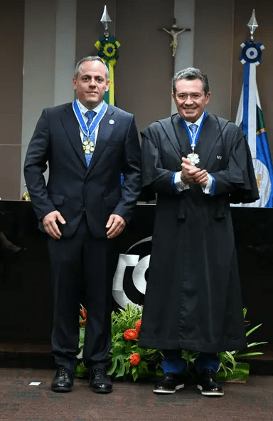 Camilo Daniel Benítez Aldana y Vital do Rêgo