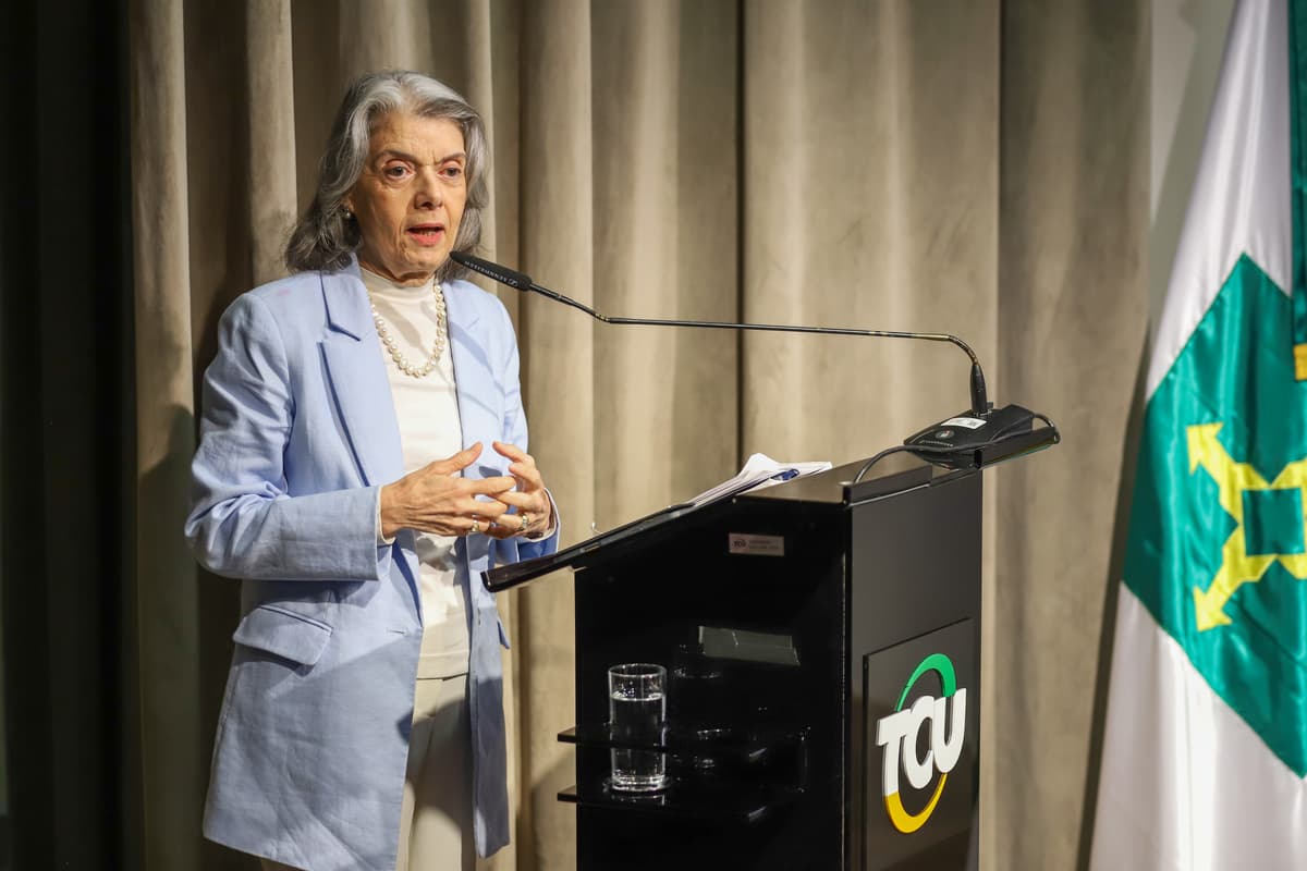 Ministra carmen lucia