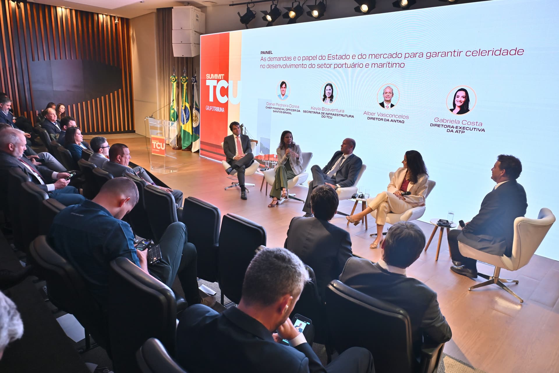 painel 02 summit