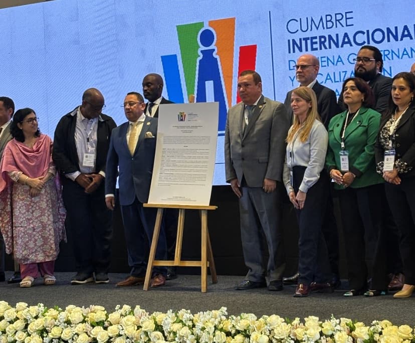 cumbre internacional en Ecuador    