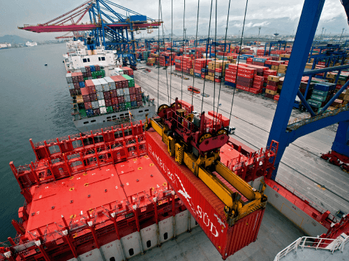 Capa da notícia: "Processo que avalia prestação de serviços nos portos será julgado nesta quarta-feira"