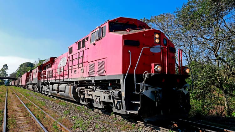 Tribunal avalia fiscalização da ANTT sobre contratos de concessão ferroviária