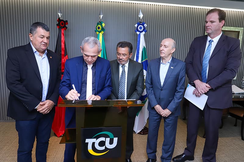 tcu cnm reuniao